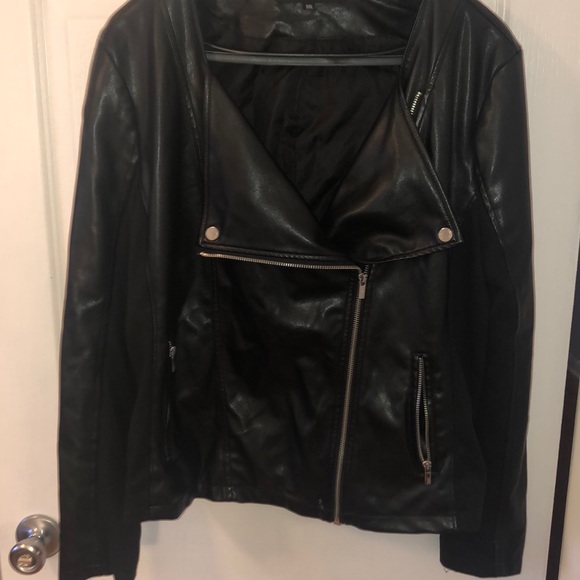 Faux Leather - Picture 2 of 5